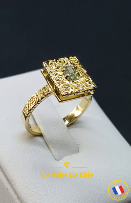 Gold Ring Yellow Diamond