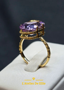 Gold Ring Amethyst